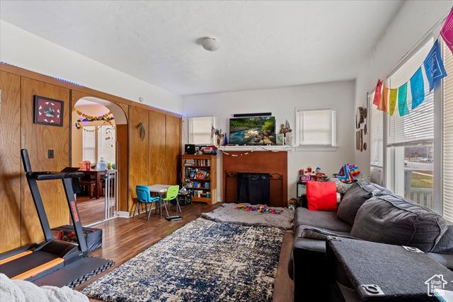 2424 S JACKSON AVE, Ogden, UT 84401