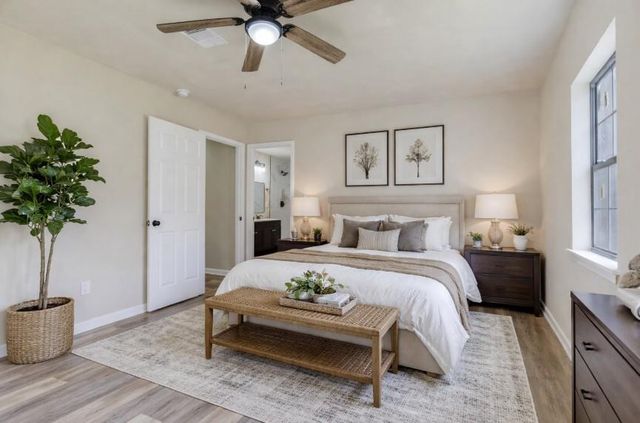 1120 17th Ave North, Texas City, TX 77590