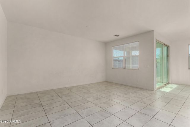 410 W NIKITA Drive, San Tan Valley, AZ 85140