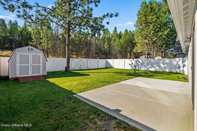 659 E Valley St, Oldtown, ID 83822