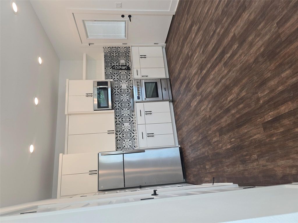 7601 Carver Ave 2, Austin, TX 78752