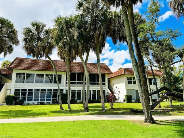 1723 Golf Club DR 6, North Fort Myers, FL 33903