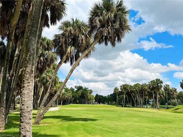 1723 Golf Club DR 6, North Fort Myers, FL 33903