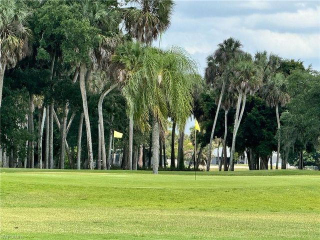 1723 Golf Club DR 6, North Fort Myers, FL 33903