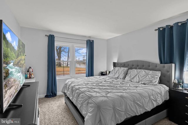 1 WEBSTER AVE, Cherry Hill, NJ 08002