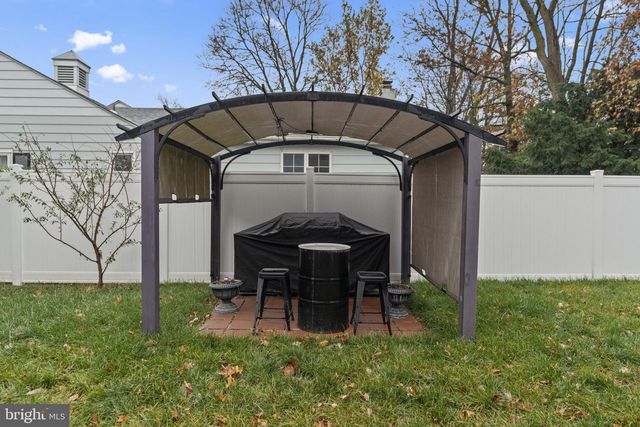 1 WEBSTER AVE, Cherry Hill, NJ 08002