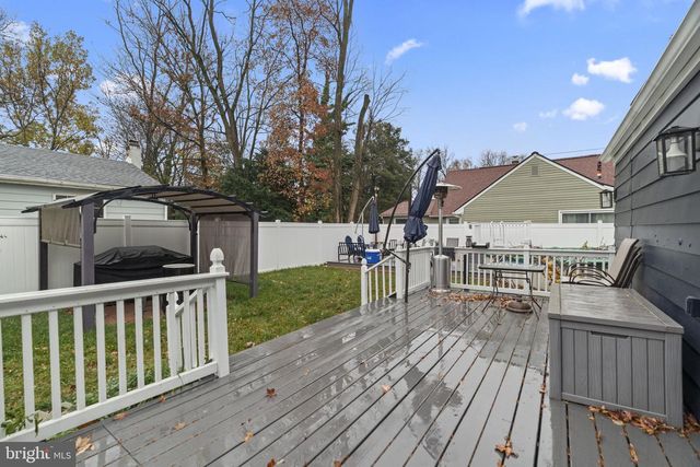 1 WEBSTER AVE, Cherry Hill, NJ 08002