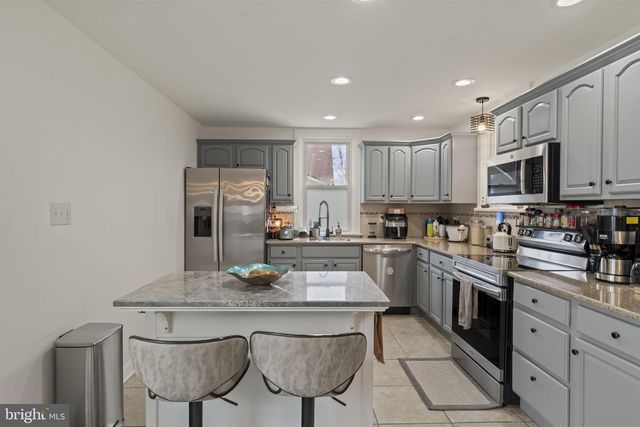 1 WEBSTER AVE, Cherry Hill, NJ 08002