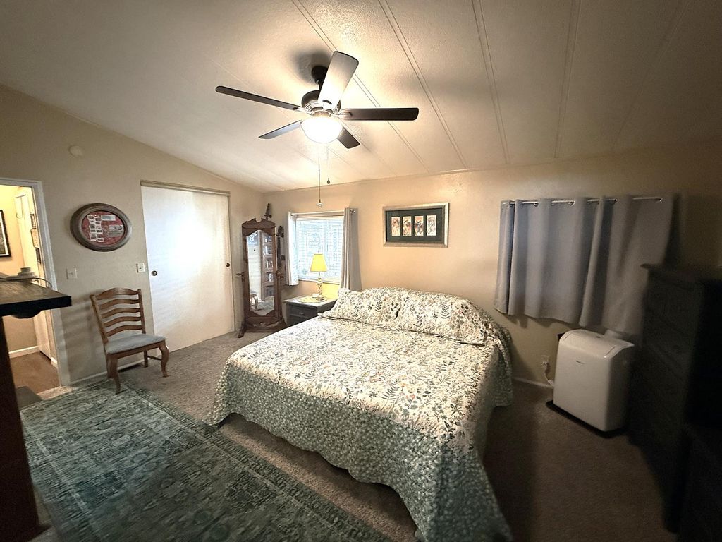 Image 22 of property listing at 221 W Herndon Avenue SPC 1, Pinedale, CA 93650