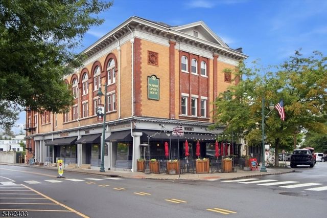 57 Michigan Ave, Summit City, NJ 07901