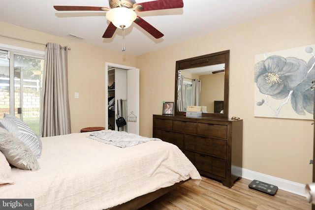 84 KNOLL DR, Blackwood, NJ 08012