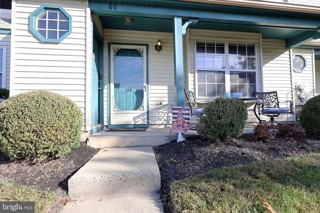 84 KNOLL DR, Blackwood, NJ 08012