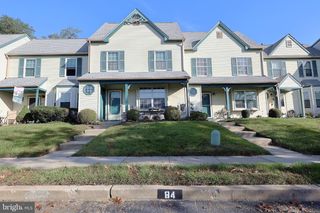 84 KNOLL DR, Blackwood, NJ 08012