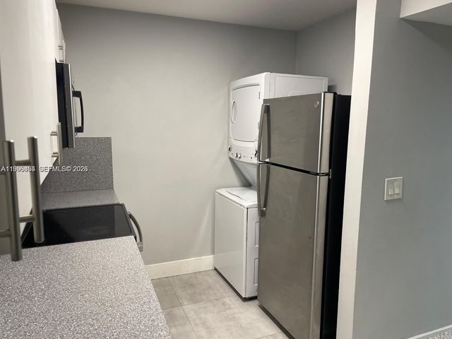 15354 SW 72nd St 31-11, Miami, FL 33193