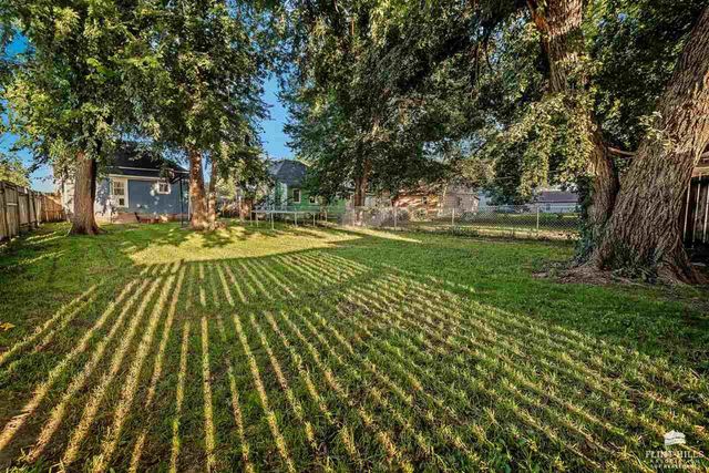 215 Pine Street, Wamego, KS 66547