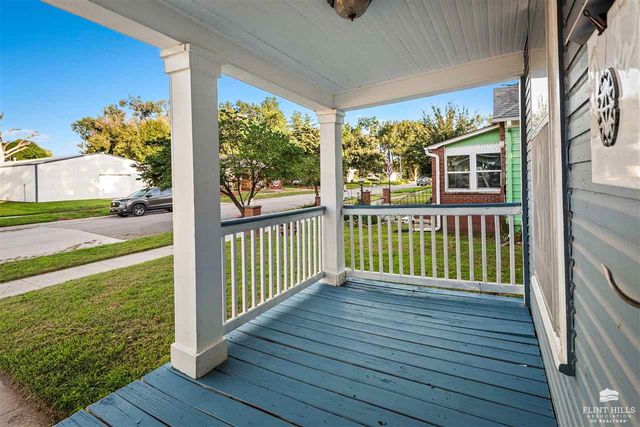 215 Pine Street, Wamego, KS 66547