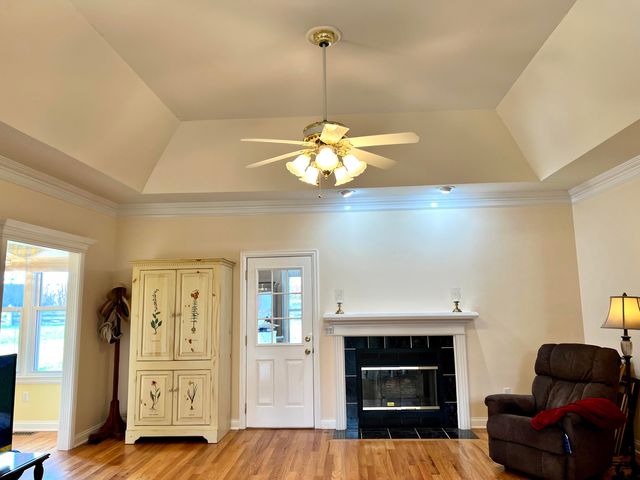 125 Casa Landa Way, Winchester, KY 40391