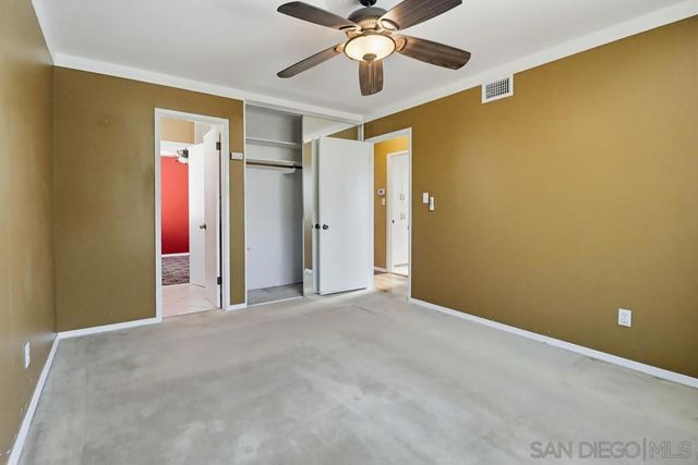 7402 Blix St., San Diego, CA 92111