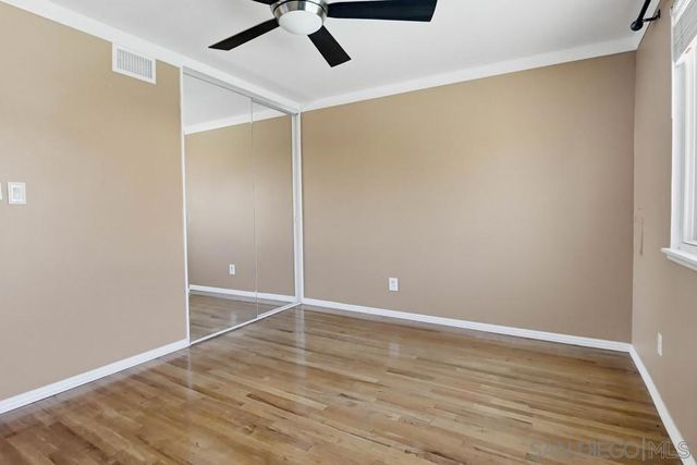 7402 Blix St., San Diego, CA 92111