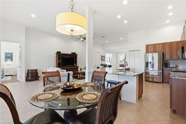 9340 Triana TER # 284, Fort Myers, FL 33912