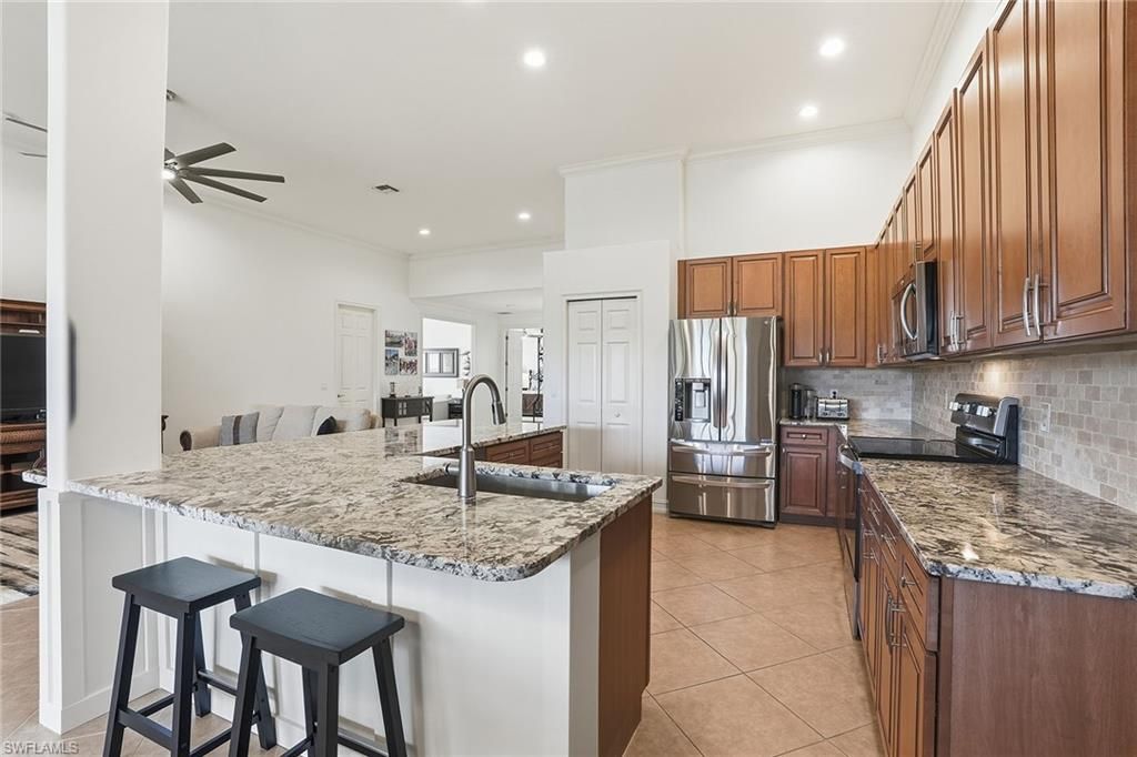 9340 Triana TER # 284, Fort Myers, FL 33912