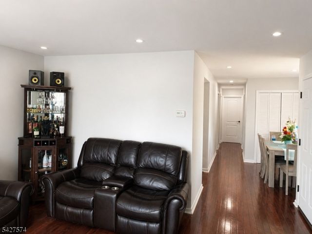 5214 Liberty Ave, North Bergen Twp., NJ 07047