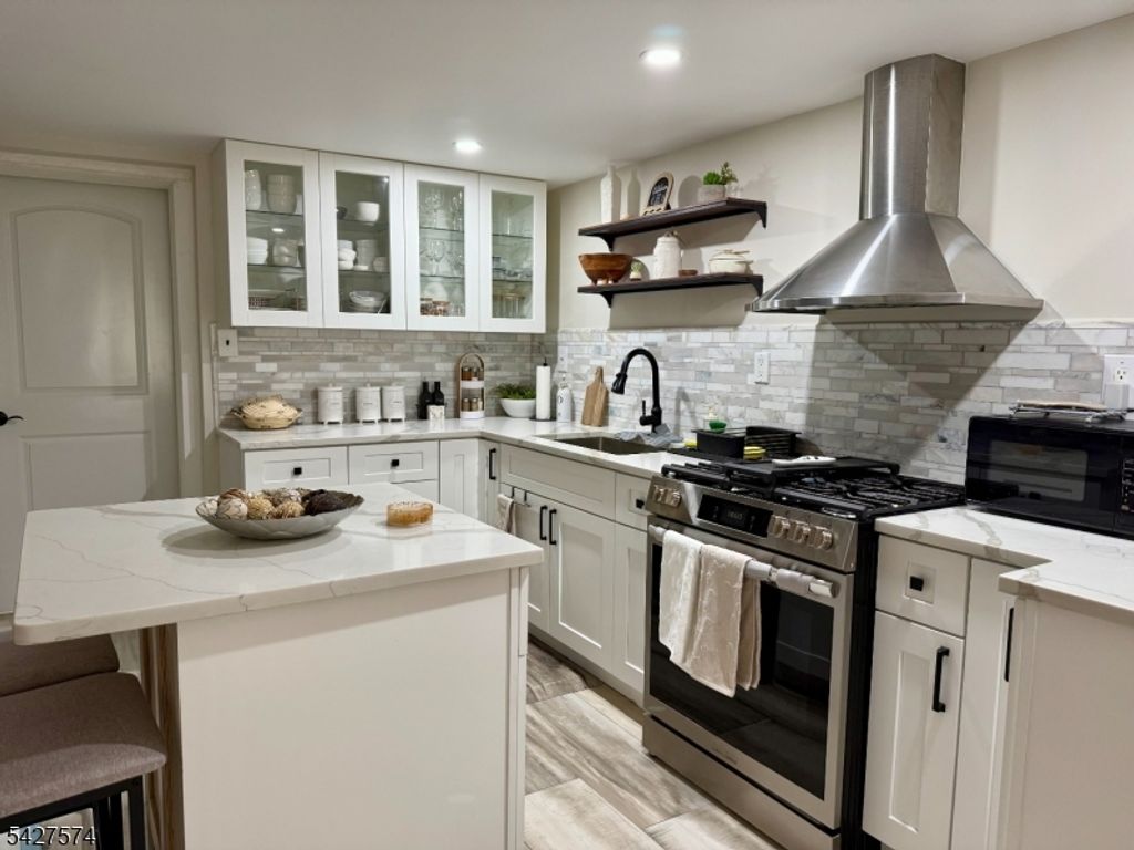 5214 Liberty Ave, North Bergen Twp., NJ 07047