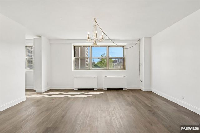 7100 JFK Blvd E 2L, Guttenberg, NJ 07093