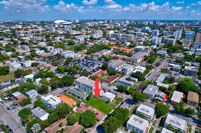 512 SW 6th Avenue, Miami, FL 33130