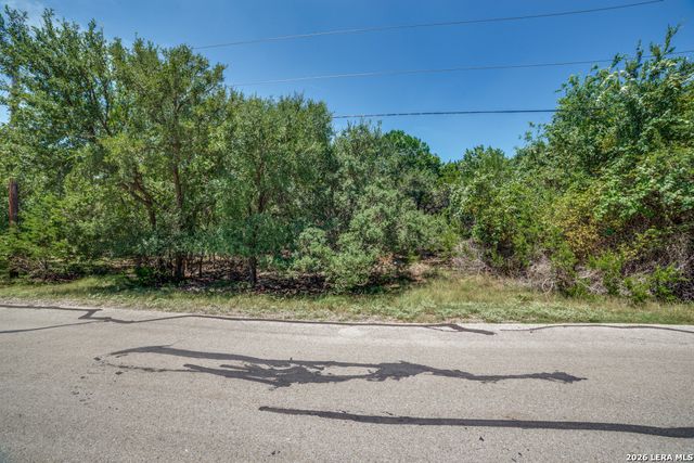 866 DEEP WATER DR, Spring Branch, TX 78070