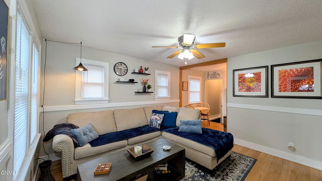 701 17th Street, Bismarck, ND 58501 photo 3