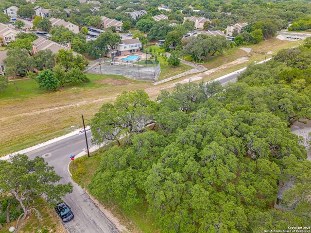11819 Orsinger Lane, San Antonio, TX 78230