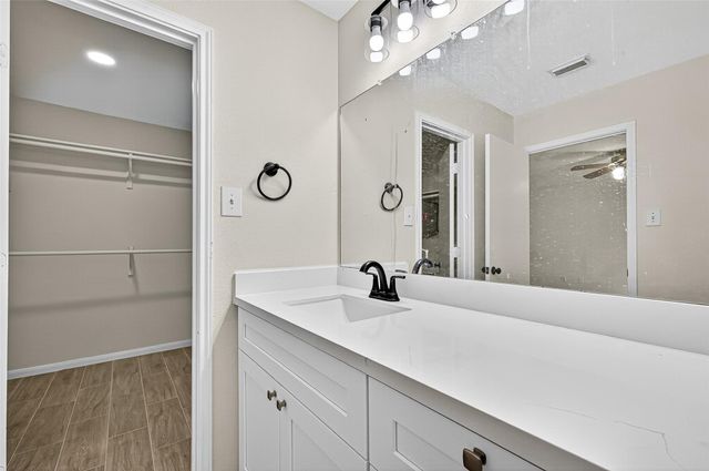 18759 Holly Way, Houston, TX 77084