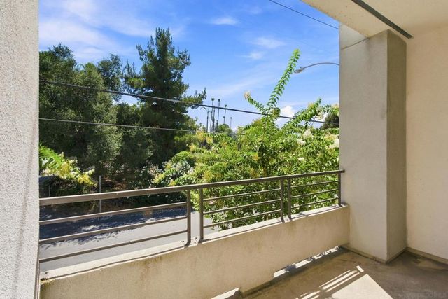 2601 Cranston 710, Escondido, CA 92025