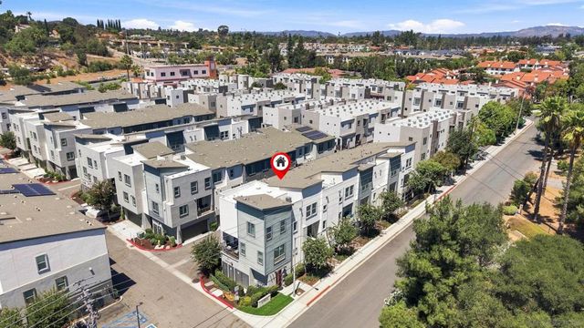 2601 Cranston 710, Escondido, CA 92025