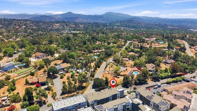 2601 Cranston 710, Escondido, CA 92025