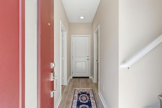 2601 Cranston 710, Escondido, CA 92025