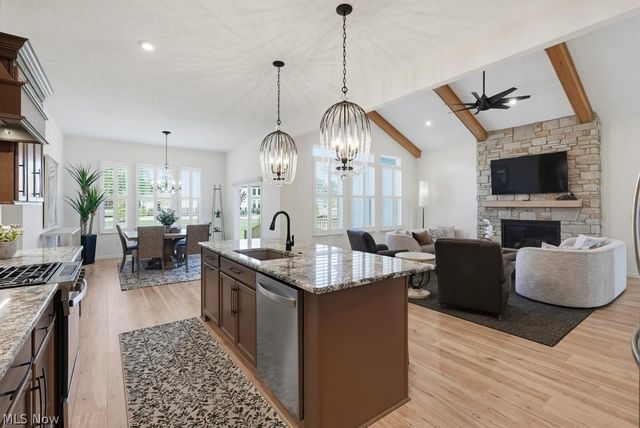 336 Arboretum Court, Fairlawn, OH 44333