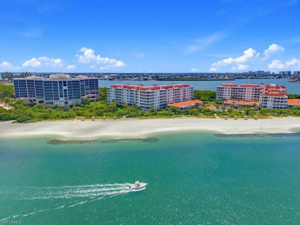 3000 Royal Marco WAY 511, MARCO ISLAND, FL 34145 — exterior