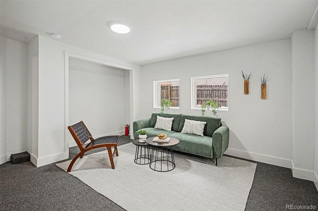 924 W 9th Avenue, Denver, CO 80204