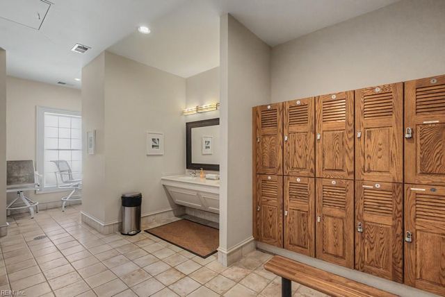 204 Christopher LN, Williamsburg, VA 23185
