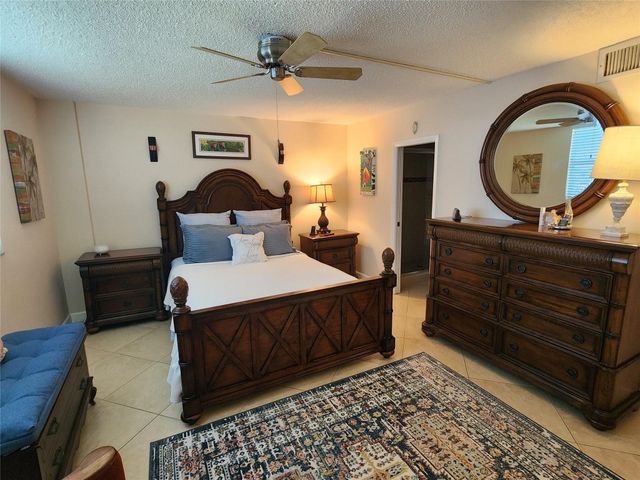 321 SE 3rd Street 302, Dania Beach, FL 33004