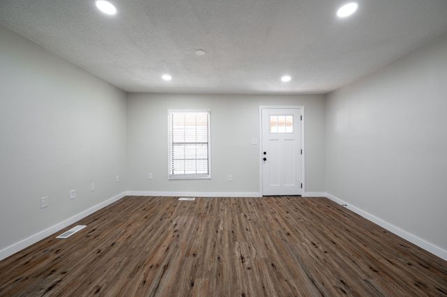 8229 Patterson Road, Chattanooga, TN 37421