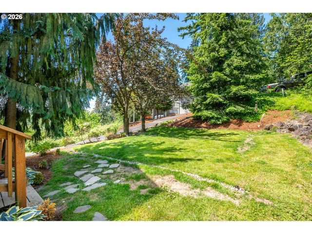 2420 IVY Ln, Kelso, WA 98626