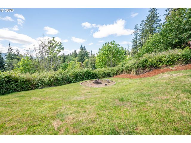 2420 IVY Ln, Kelso, WA 98626