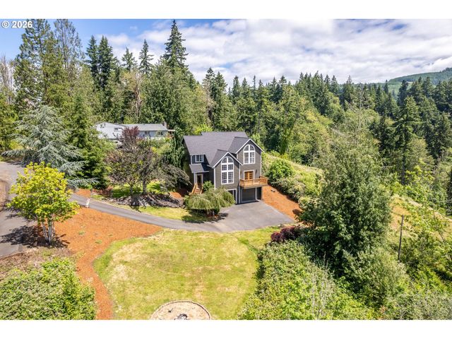 2420 IVY Ln, Kelso, WA 98626