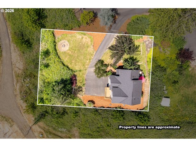 2420 IVY Ln, Kelso, WA 98626
