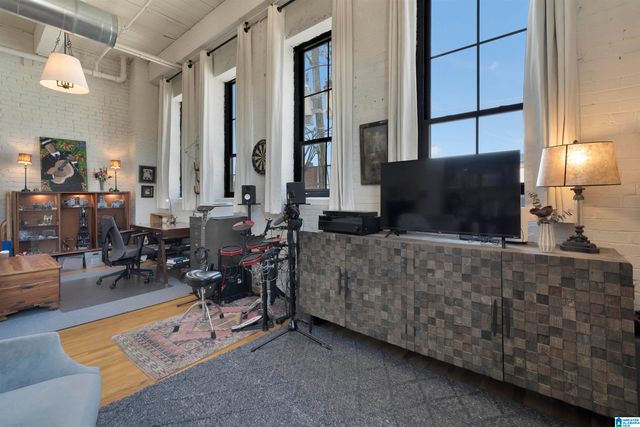 2412 2nd Ave N Apt 22, Birmingham, AL 35203