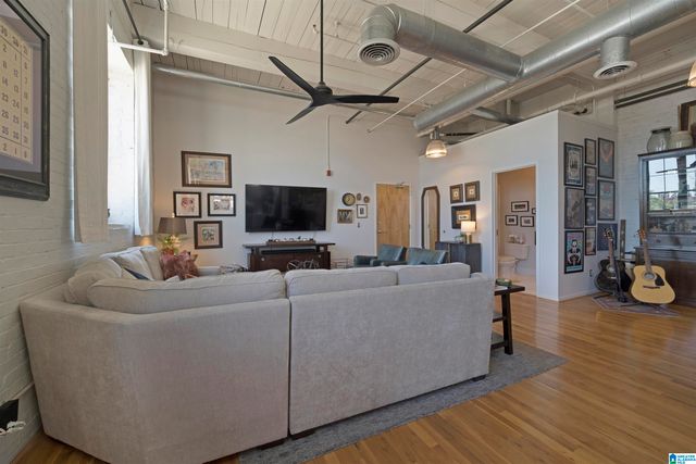 2412 2nd Ave N Apt 22, Birmingham, AL 35203