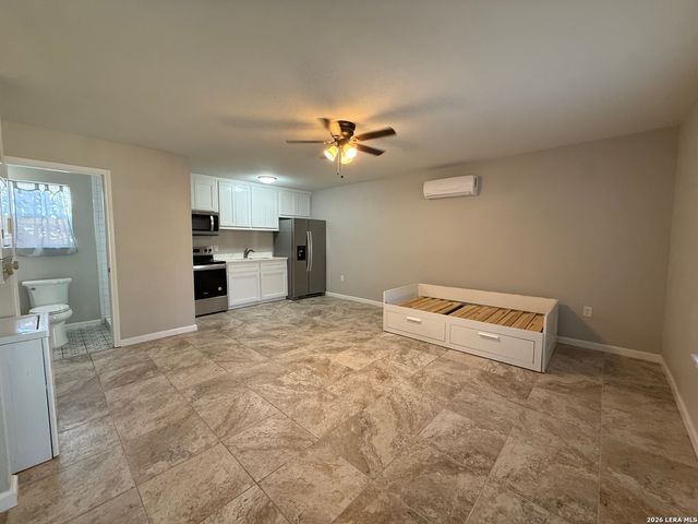 269 E Rosewood, San Antonio, TX 78212